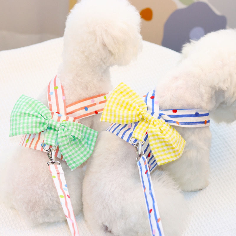 ペットの胸の牽引紐の犬の背もたれの蝶結びの胸のバックの猫の日韓の小型犬のペットの服装 メガ割ワンピースパンツトートバッグ