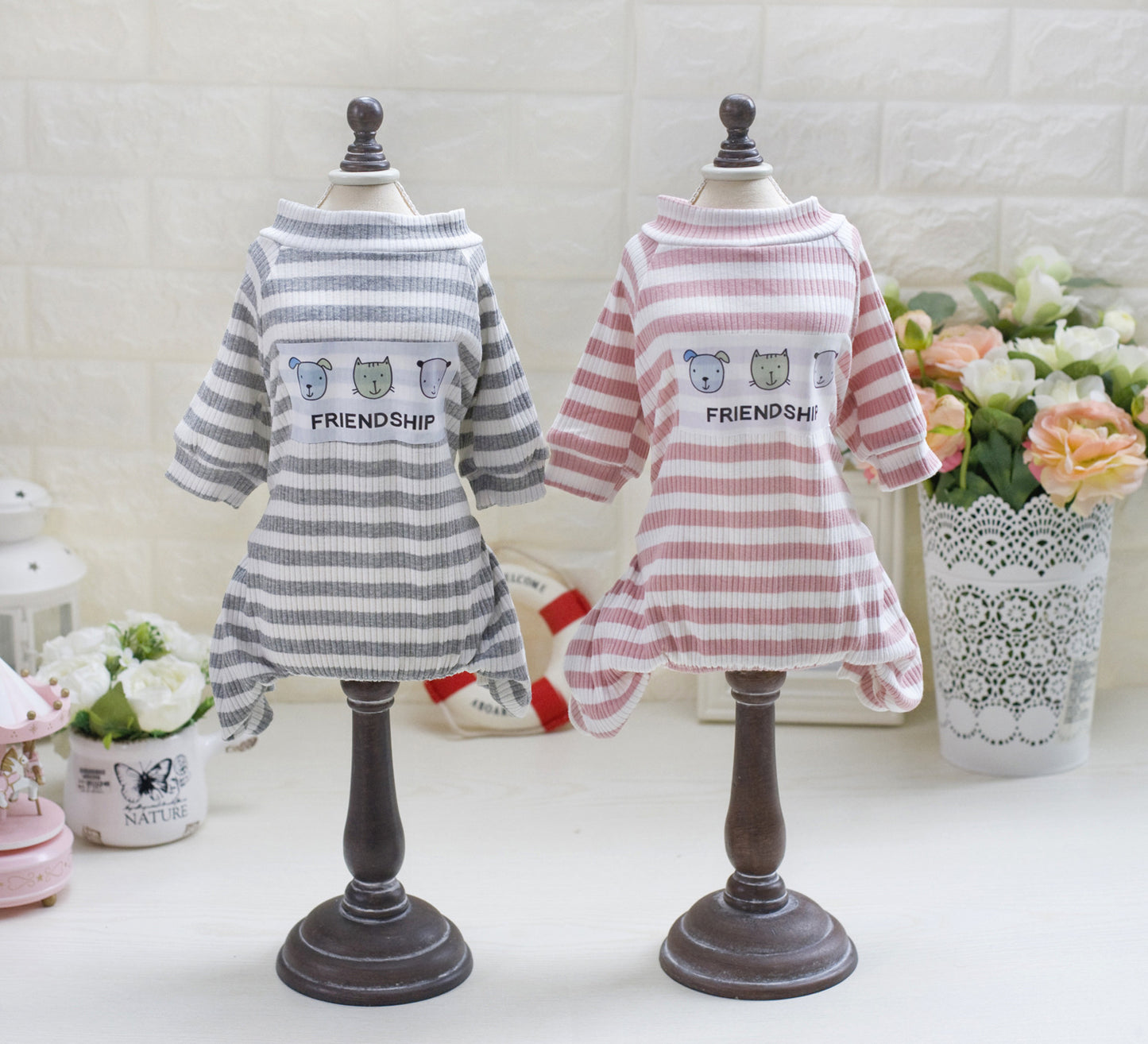 猫 犬 洋服 犬服 ペット服 大中小型犬 ペット用品 犬/猫用 犬の服 ペットウエア 小型犬 中型犬 通気 可愛い ドッグウェア トレーナー 犬 服 ワンピース サロペット ビションフリーゼ 犬猫服