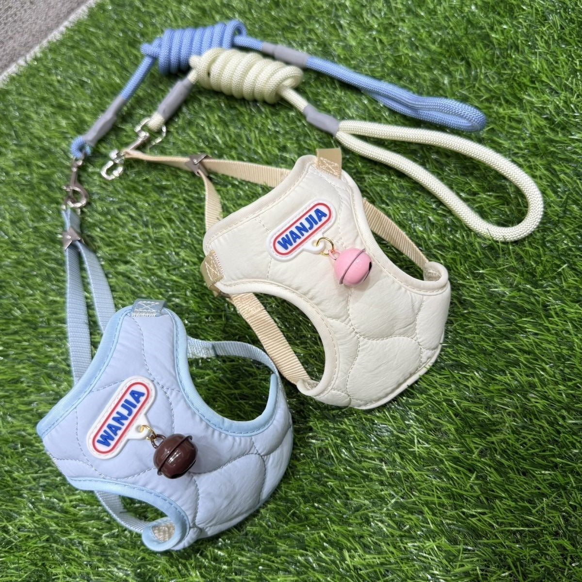 薄いナイロンベスト式ペット牽引紐は小型の外出チェーンを調節します メガ割ワンピースパンツトートバッグ