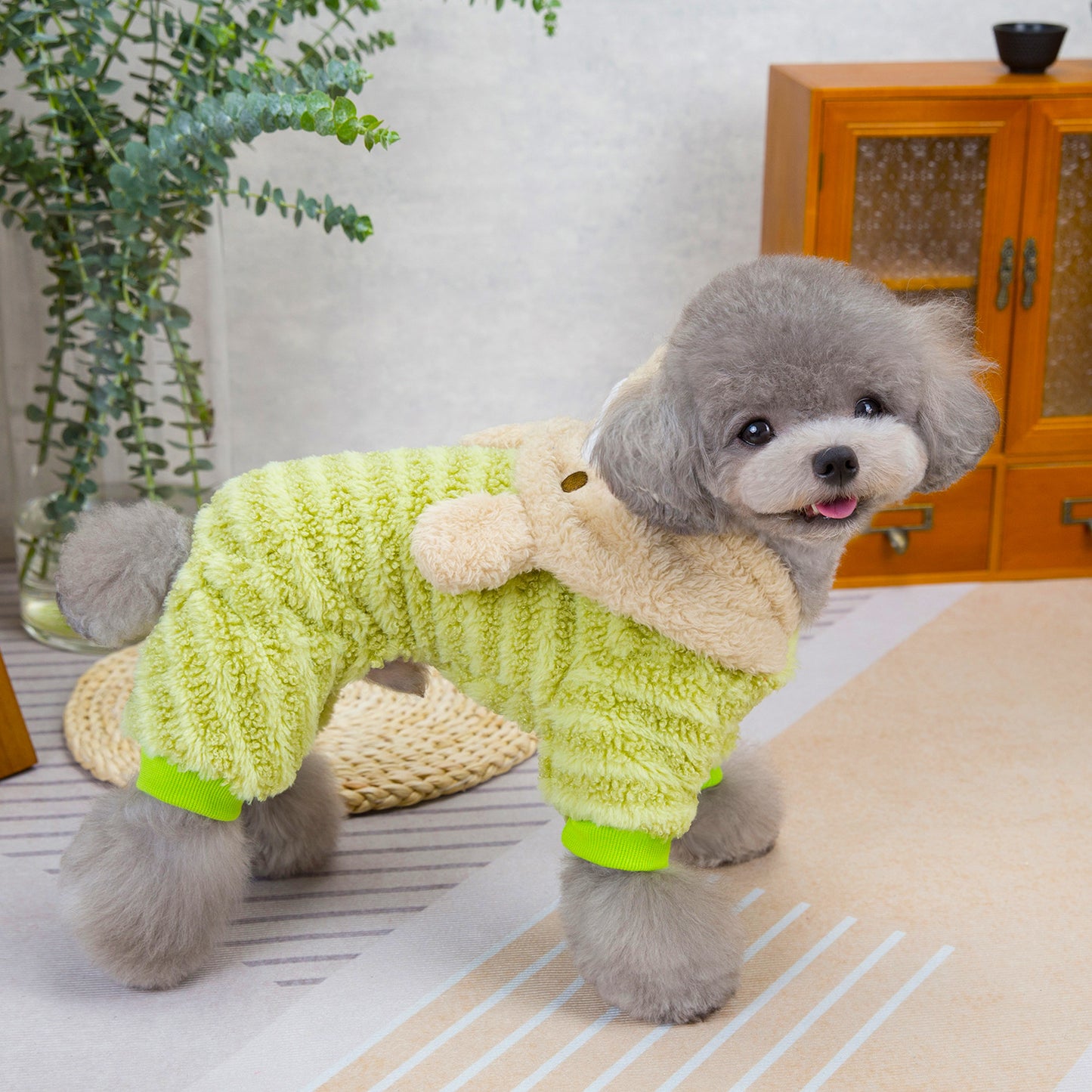 人気犬の服 ペット服 小型犬 猫 着ることができる 秋冬 暖かい 快適 レインボーベア ストライプ フリース コート