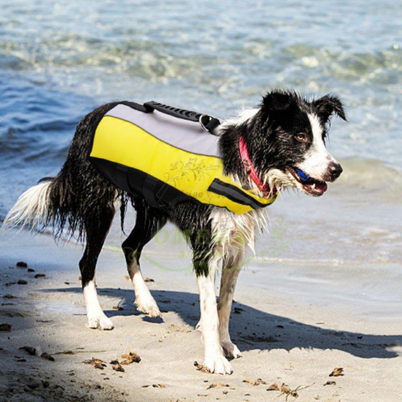 中型犬 小型犬 プール ペットライフジャケット 救命胴衣 ライフベスト 犬用ライフジャケット 浮き輪 リハビリ 犬用浮き輪 海や川の水遊びに 事故防止 犬の服