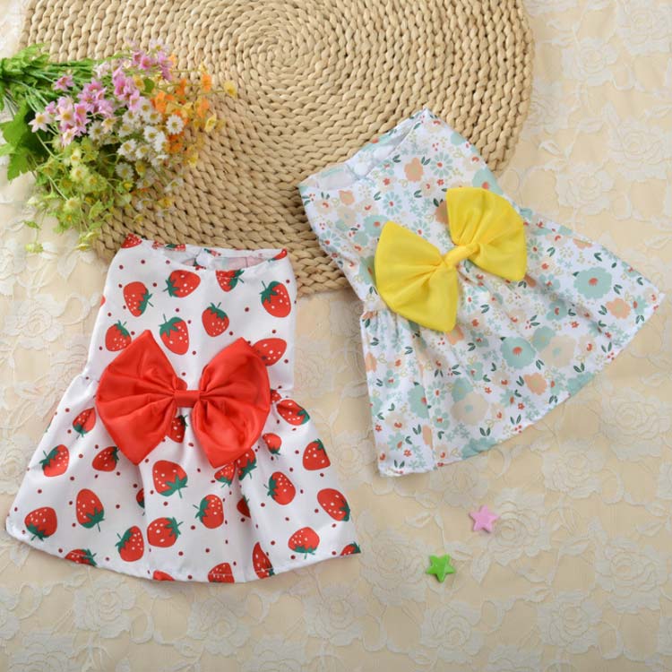 新作セール犬の服 春 ドッグウェア プレゼント 犬 秋服 猫用 お出かけ ワンピース おしゃれ 洋服 可愛い 女の子 小型犬 お散歩 夏 薄手 軽い ドレス インスタ映え 抜け毛防止 犬用品 トイプー