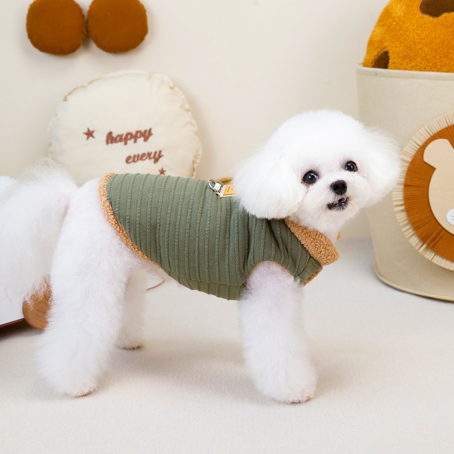 人気犬の服ペット服小型犬猫が着ることができる秋冬暖かく快適なスタンドカラーフリース背中