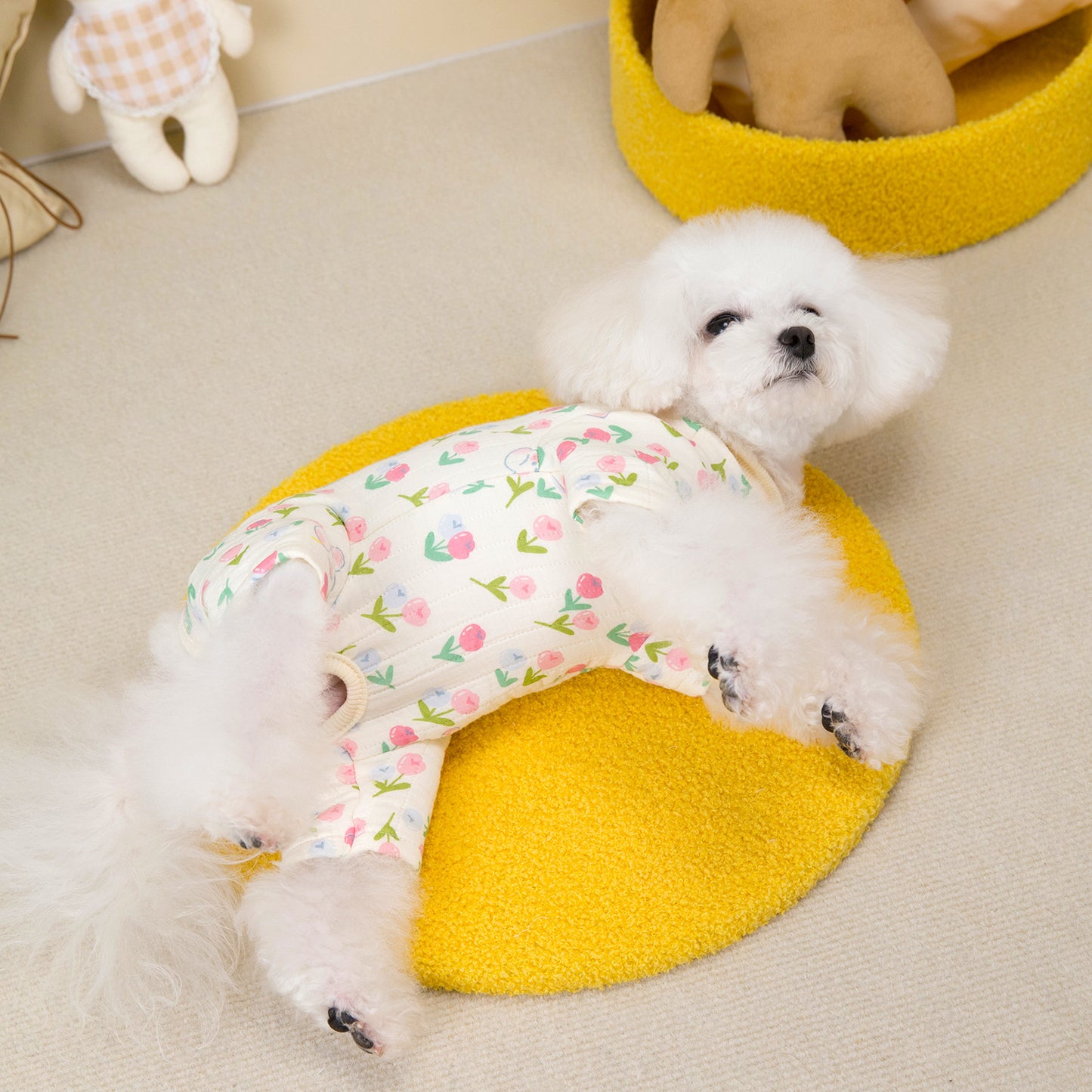 人気犬の服ペット服小型犬や猫は秋と冬の暖かく快適な二重層綿ガーゼ腹のスーツを着ることができます