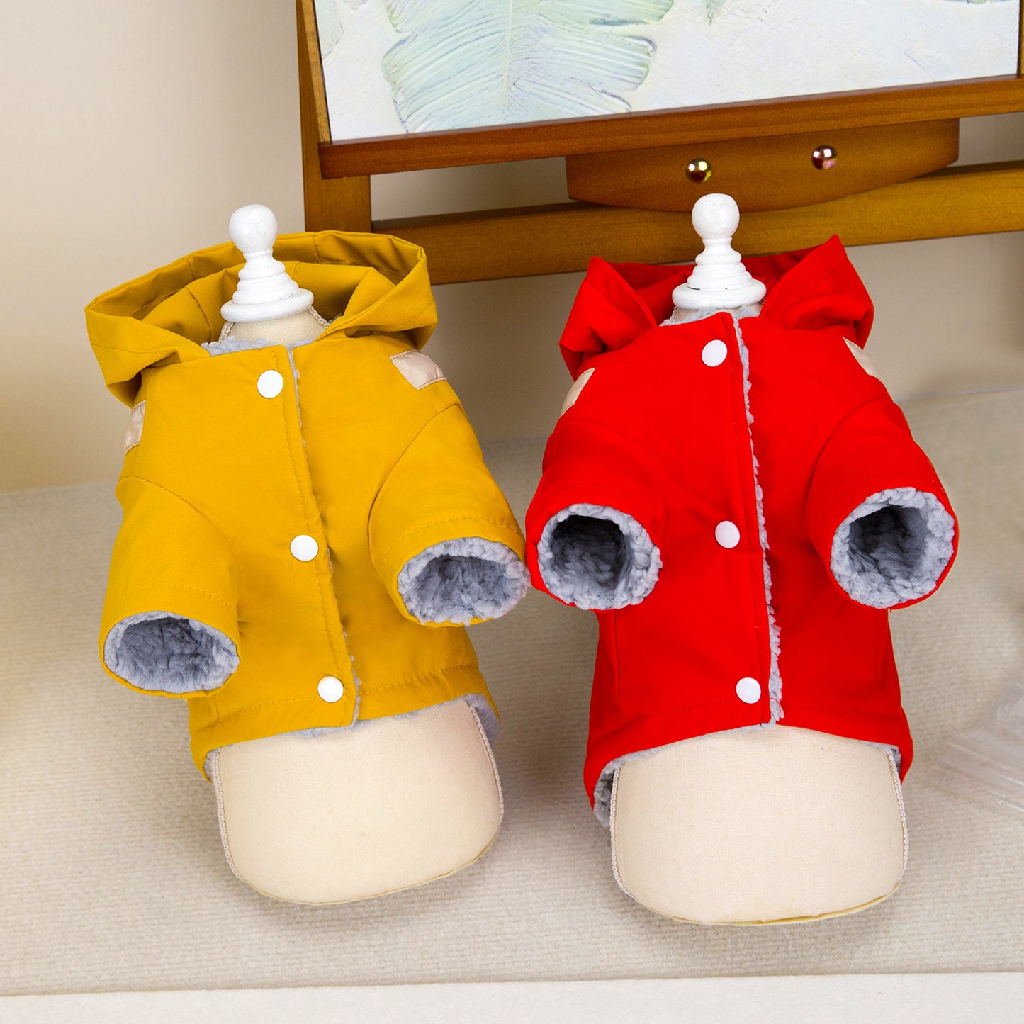 人気犬の服ペット服小型犬や猫が秋と冬に着用することができます暖かく快適な立方体の袋二本足の綿のコート