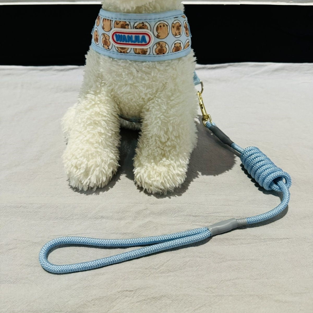 犬の牽引縄のチェーンの小型は犬の熊の子犬を散歩します メガ割ワンピースパンツトートバッグ