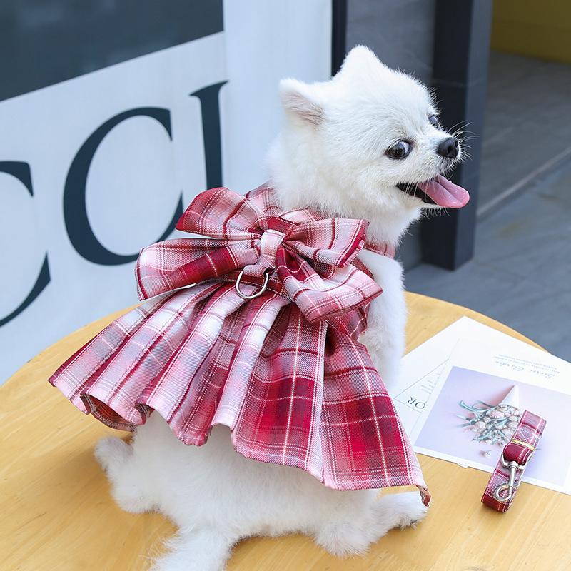 新商品プロモーション,数量限定 犬 ハーネス 安全帯 リード付き 胴輪 抜けない ドッグ 猫 小型犬 中型犬 蝶柄 ワンピース 可愛い 簡単着脱 調節可能 牽引ロープ 散歩 正月犬 ハーネス