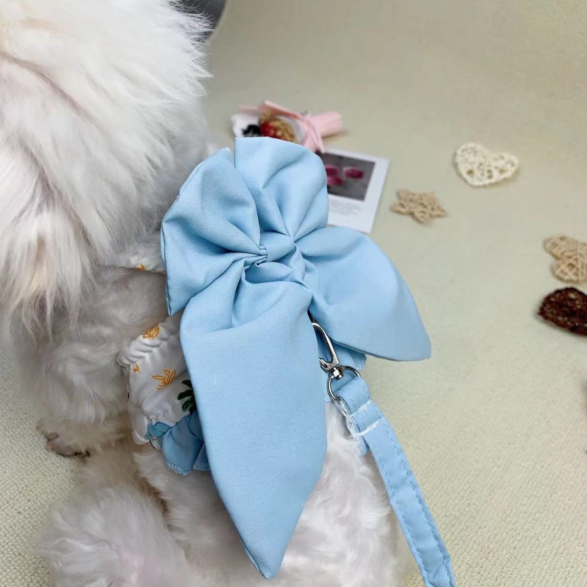 犬の三用牽引ロープの蝶結びの半分のベスト式の屋外の胸の紐は熊のテディのペット用より大きいです