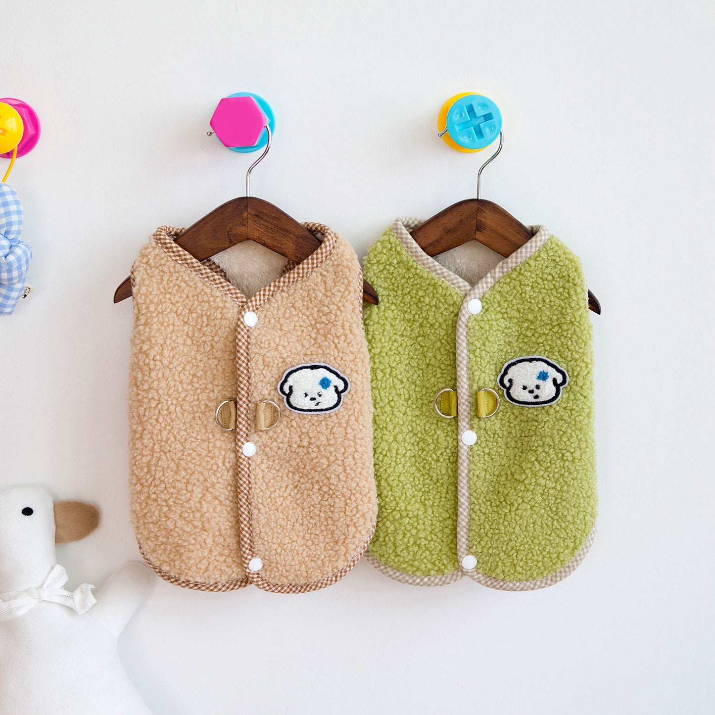 人気犬服ペット服猫秋冬新作テディビション背中開きペレットラムズウールベスト