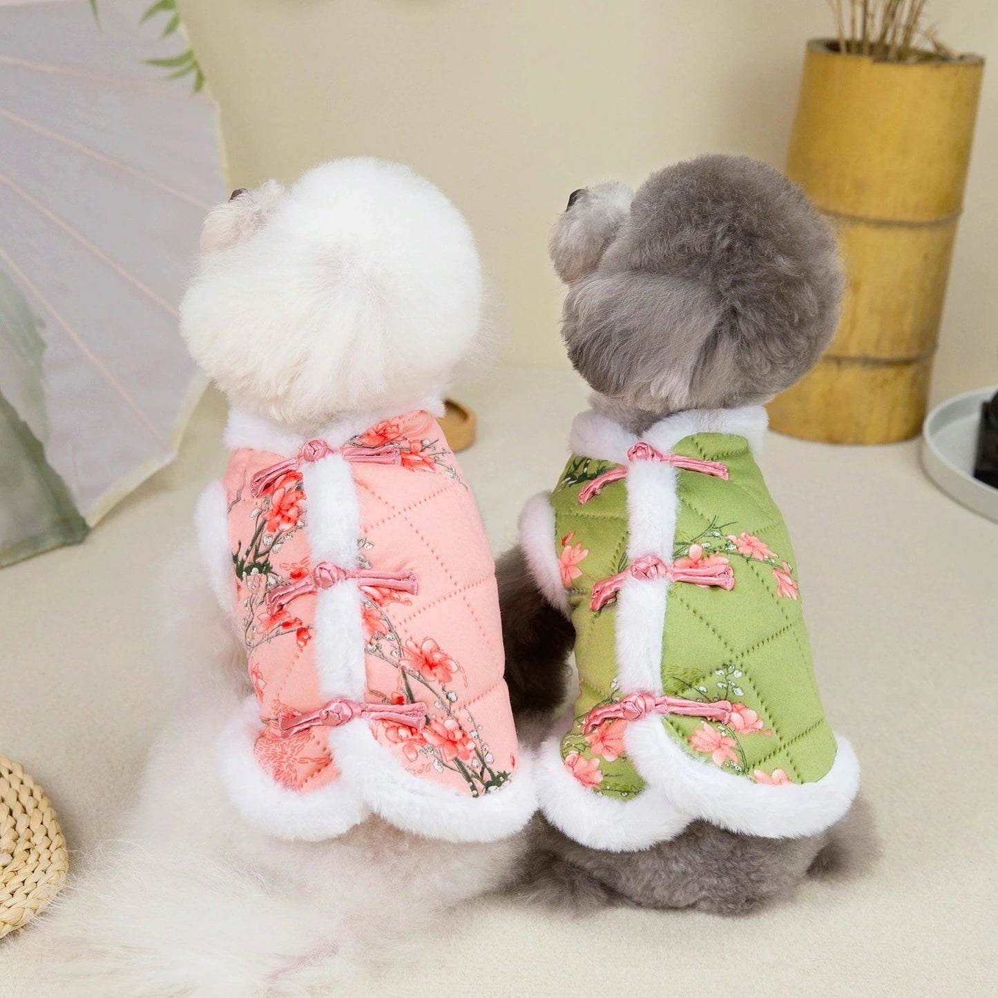人気ペット用品犬の服猫小型犬暖かく快適なテディカントリースタイルの綿ベスト