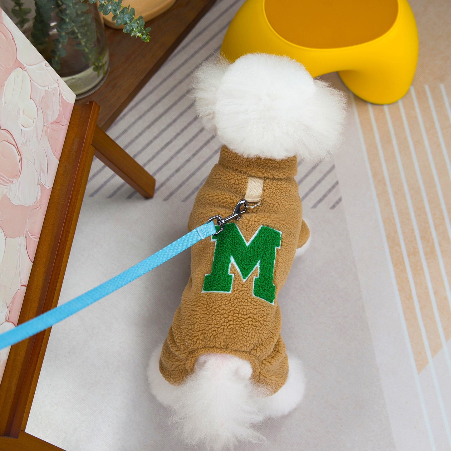 人気犬の服ペット服小型犬や猫は秋と冬の暖かく快適なビッグM四本足フリースジャケットを着用することができます