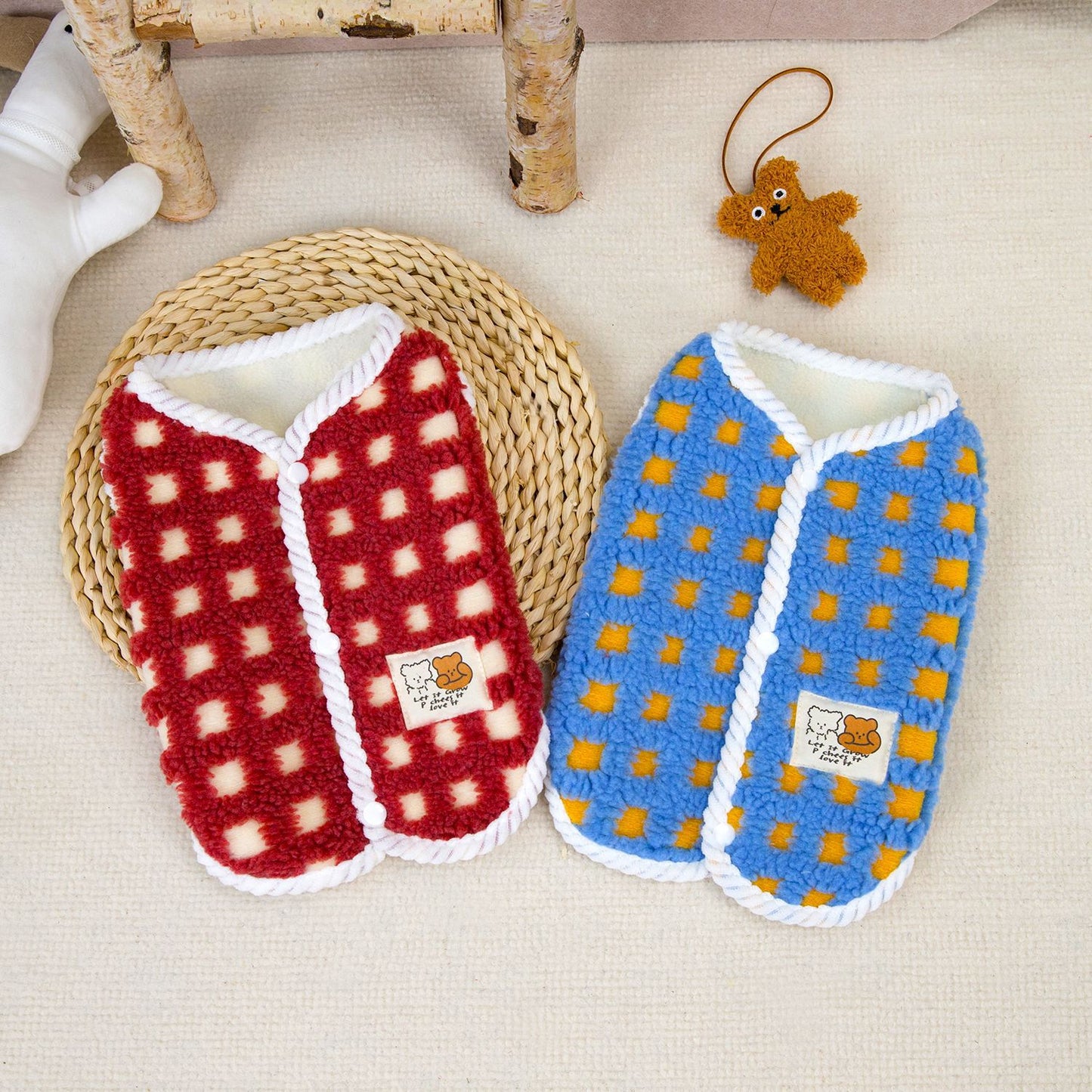 人気ペット用品犬服猫小型犬厚手フリース快適立体格子縞フリースベスト