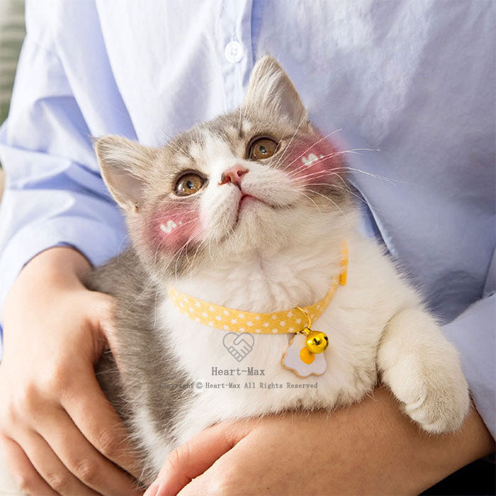 即日発送ペット首輪 ペット用品 猫首輪 猫の首輪 猫用 犬 首輪 ネコ首輪 小型犬適用 犬猫兼用 鈴付き 花柄 調節可能 可愛い首飾 記念撮影 お出かけ 部屋着 かわいい おしゃれ 軽い 柔らかい 安