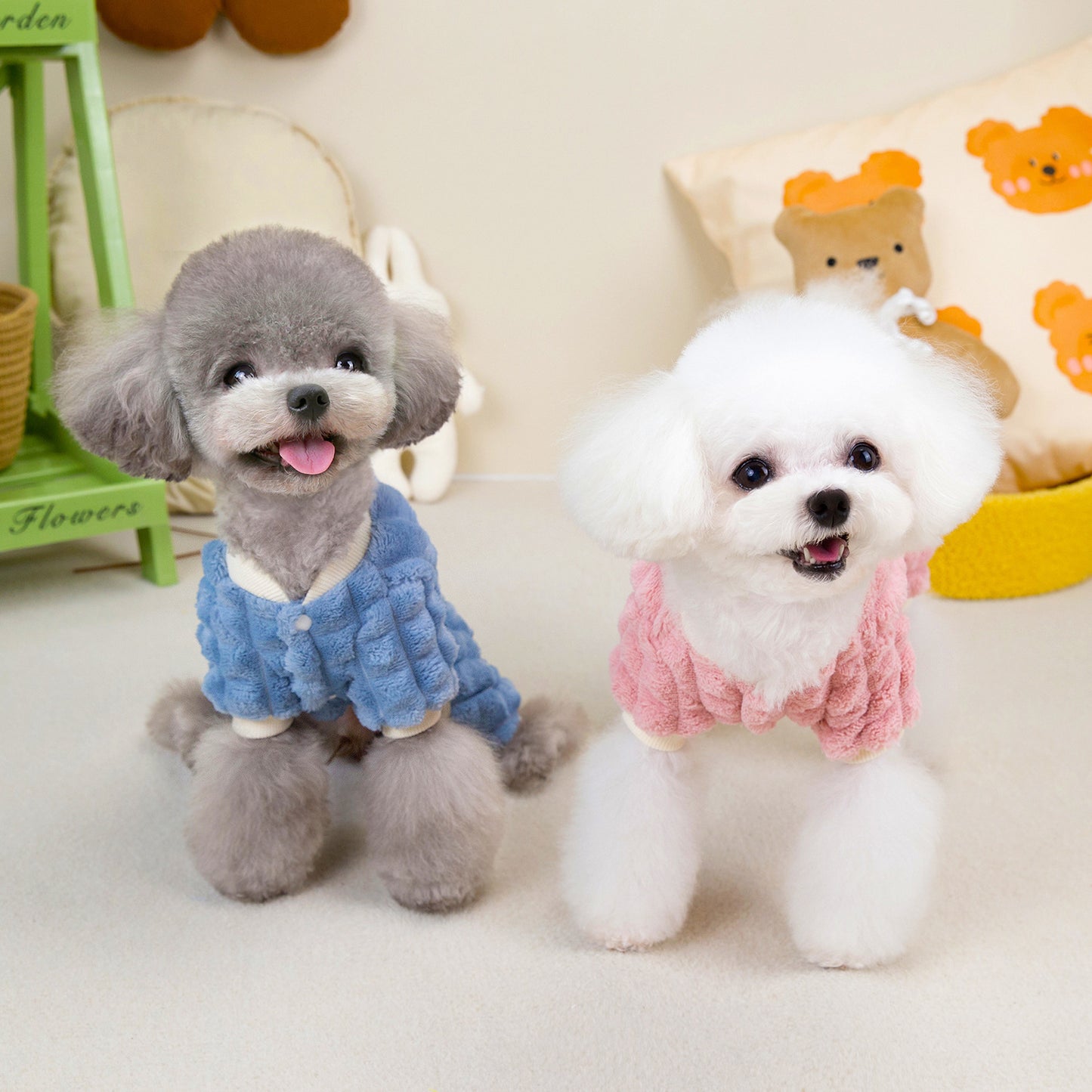 人気犬の服 ペット服 小型犬 猫 着ることができる 秋冬 暖かい 快適 シアリング 4本足 フリースジャケット