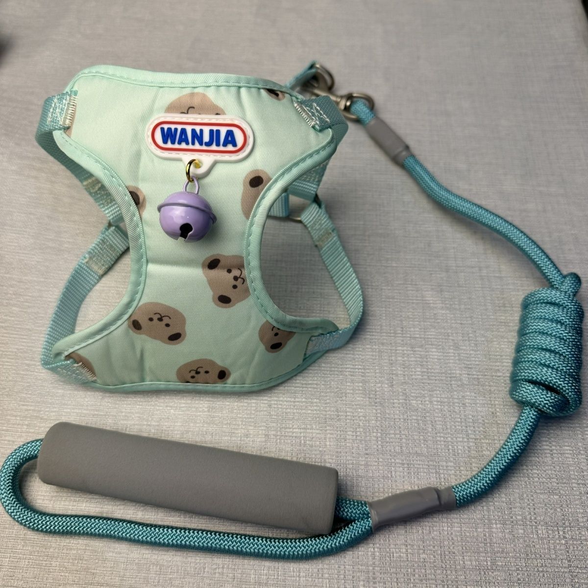 新型ベスト犬牽引ロープ犬チェーン快適通気防止中小型犬通用外出可愛い メガ割ワンピースパンツトートバッグ