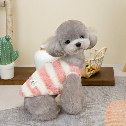 本日の限定商品犬の服ペット服小型犬や猫が着ることができる秋と冬の暖かく快適な大きなストライプフリースのベスト