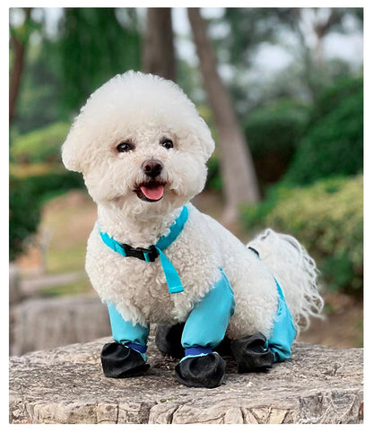 タイムセールスペンダー付き犬用パンツ 調節 脱げない 汚れ防止 滑り止め レギンス レインパンツ サスペンダー付き 犬服 防水 屋外四本足パンツ 肉球保護 梅雨 犬用ブーツ 犬用レッグカバー 調節可能