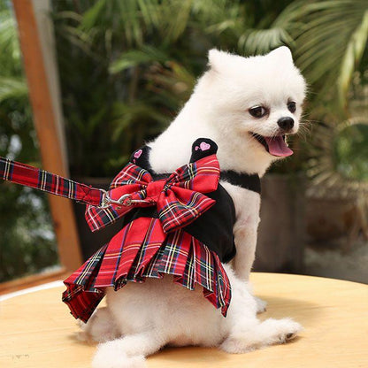 新商品プロモーション，数量限定 品犬 ハーネス リード ２点セット ペット用品 猫用 小型犬用 かわいい 姫様 ワンピース風 全２色 リード長さ120cmリード幅2cm XS ( 06-12kg品犬