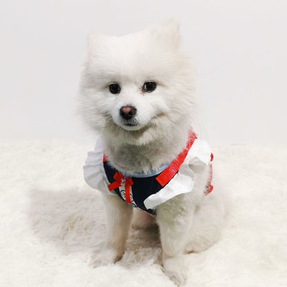 デニム風の犬の牽引紐のベスト式の飛袖の犬の牽引は胸のベルトのテディの熊の服を防ぎます メガ割ワンピースパンツトートバッグ