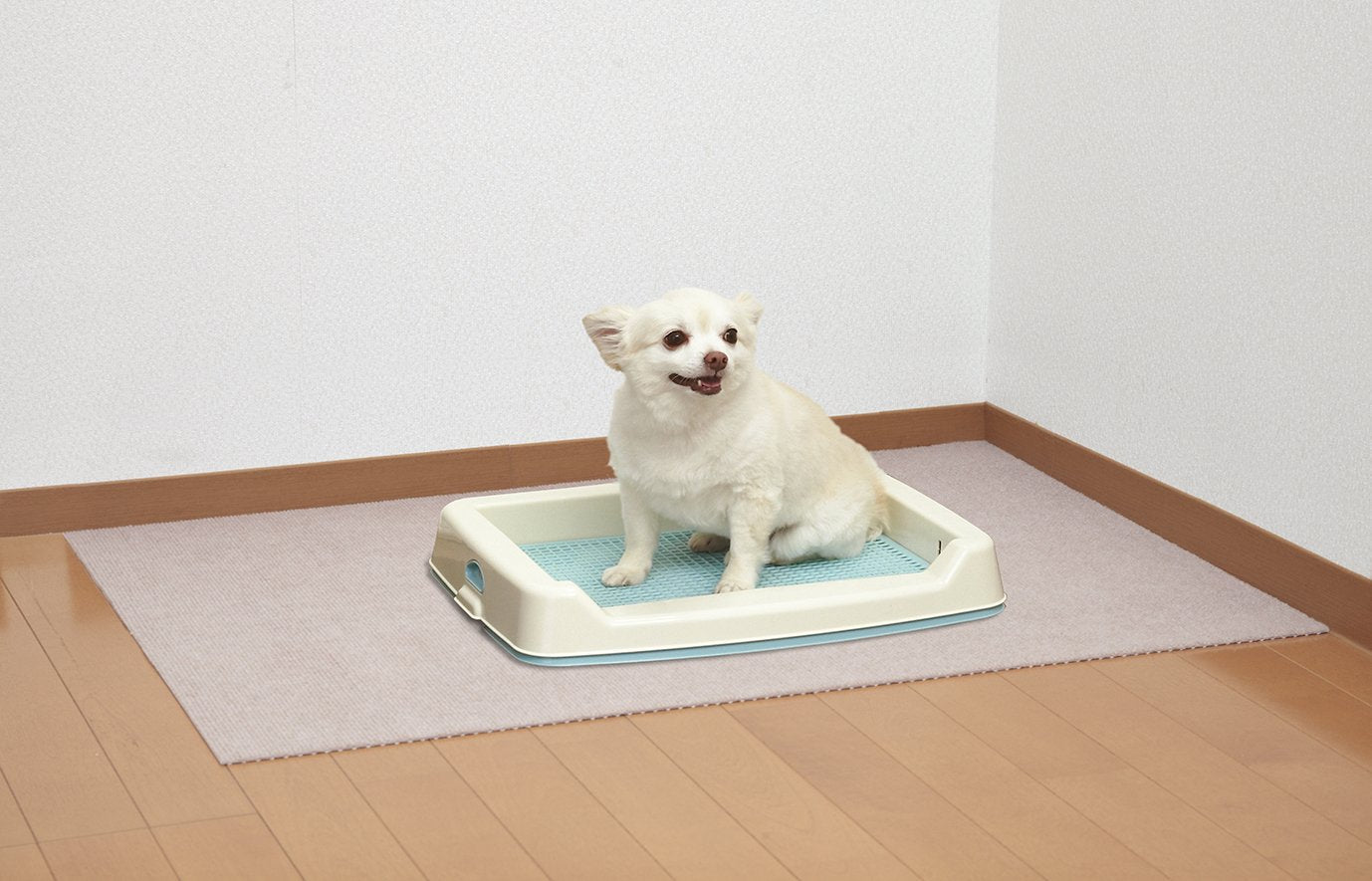 サンコー おくだけ吸着 ペット用トイレ下敷きマット おしっこ 汚れ防止 ベージュ 60×90×(厚み)0.3cm 【日本製 撥水 消臭 洗える ハサミでカット可】 KI-86
