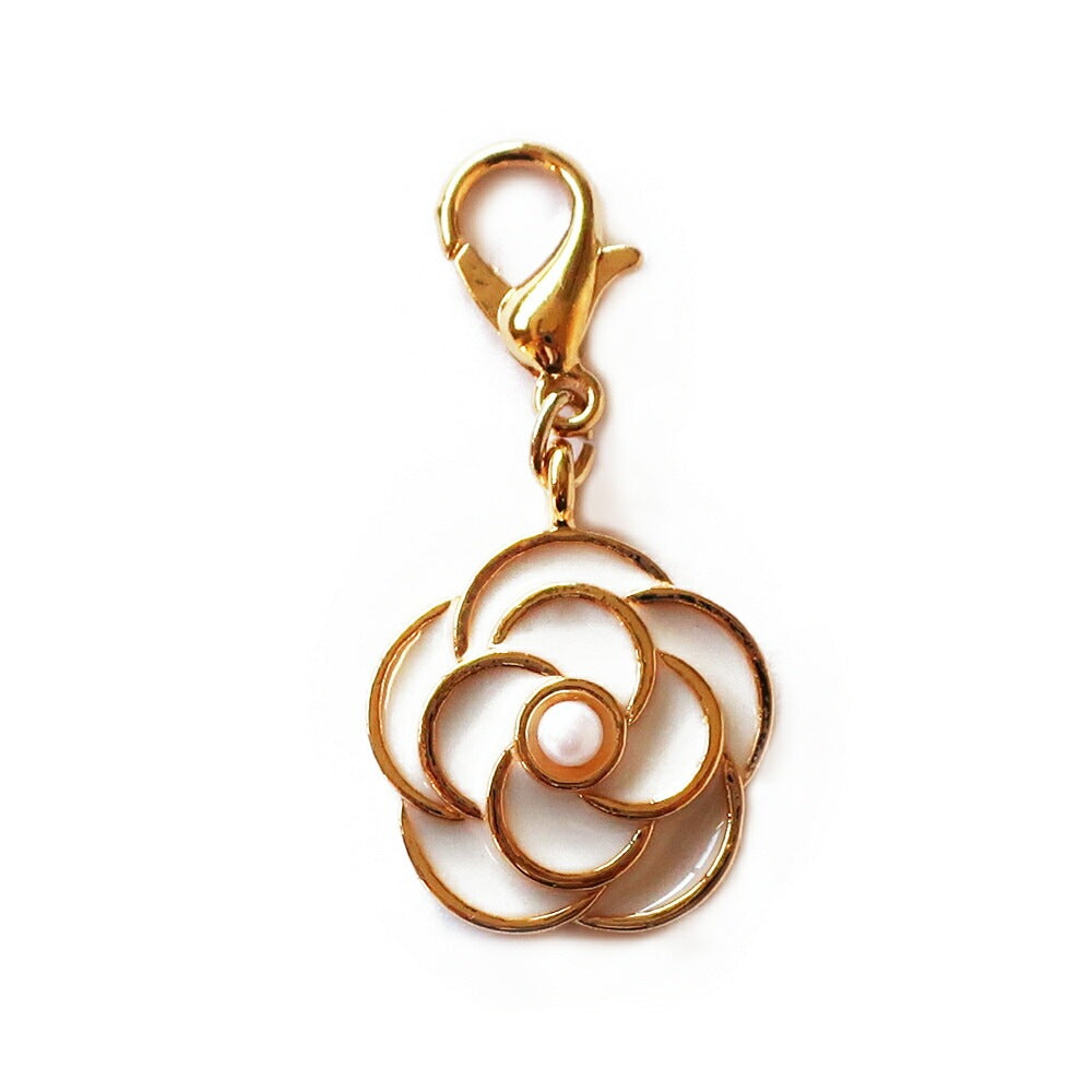 <a href="https://www.qoo10.jp/gmkt.inc/Search/brand.aspx?brandno=121124" target="_blank" class="title_brand" id="btn_brand" title="MELODY ACCESSORY">MELODY ACCESSORY</a>K18GP 送料無料 ペットアクセサリー 犬用 ネックレス ドッグアクセサリー 首輪 チョーカー 犬 いぬ DOG ねこ 猫 ペット 小型犬 中型犬 かわいい おしゃれ ト