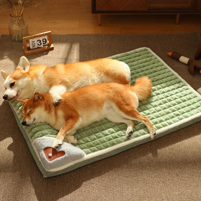ペットベッド 犬ベッド 猫ベッド ペットマット 犬猫兼用 ふわふわ もふもふ ベッド ペット用品 暖かい 滑り止め 大型犬 小型犬