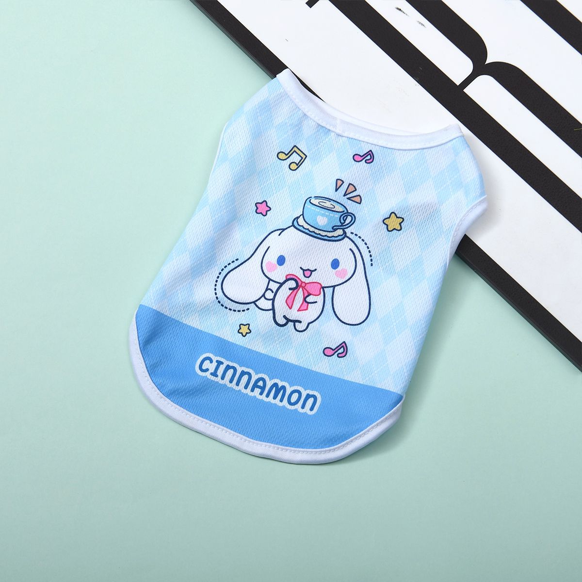 史上最強セ一ル激壳れ人気商品サンリオ超人気 ペット かわいい チョッキ 洋風超萌猫犬 夏の涼しげ服 サンリオシリーズ キティ 通気服