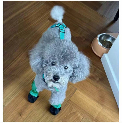 特売セール滑り止め 犬用ブーツ 犬用レッグカバー 肉球保護 四本足パンツ 犬用シューズ サスペンダー付き レッグカバー 脱げない 犬服 レインパンツ レインシューズ サスペンダー付き犬用パンツ 屋外