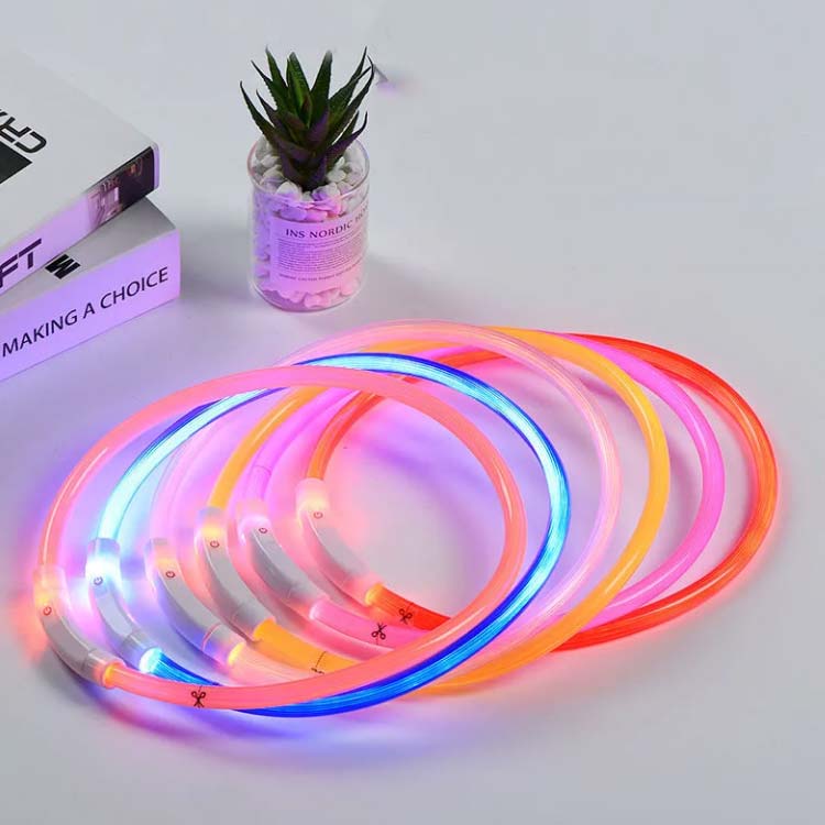 首輪 光る 犬 光る首輪 送料無料 6色 長さ30cm 50cm 70cm カット自由 led USB充電式 LED光る首輪 LEDライト 夜間 散歩 防水 猫 ワンちゃんの安全対策 サイズ調整可 発