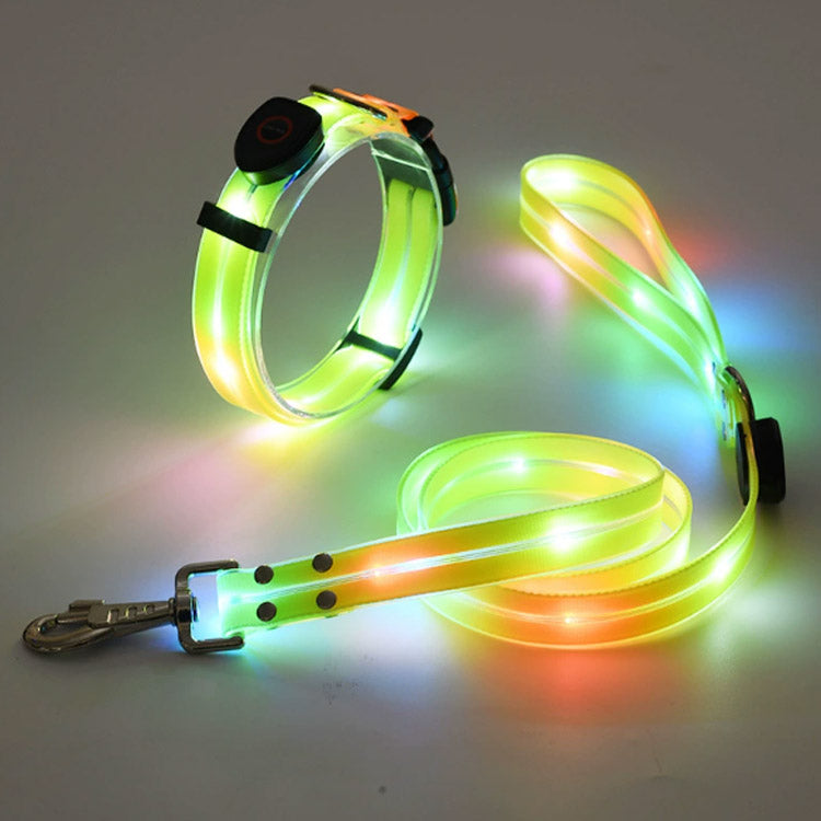 【送料無料】犬 リードセット 光る ペット用 首輪 リード LED光るリード 光る首輪 光るリード　USB充電式 サイズ調整可能 リード長さ120cm 夜間散歩 柔らかい 無臭 夜散歩ライト 軽量 対