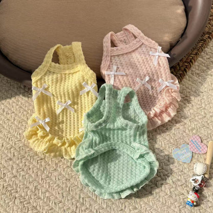 [犬 服]犬 洋服 ins人気商品 2025春夏犬薄型通気性ベスト猫二本足サスペンダーかわいいペットの犬の服