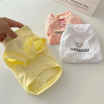 [犬 服]犬 洋服 ins人気商品 クールで滑らかなペットの春と夏のベストTシャツ猫犬犬二本足の服