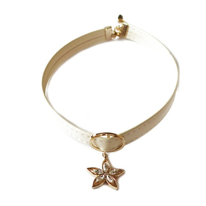 <a href="https://www.qoo10.jp/gmkt.inc/Search/brand.aspx?brandno=121124" target="_blank" class="title_brand" id="btn_brand" title="MELODY ACCESSORY">MELODY ACCESSORY</a>犬用 ネックレス 首輪 チョーカー ドッグアクセサリー 日本製 フラワー 鍵 りぼん リボン 送料無料 調節可能 犬 いぬ ねこ 猫 ペット シンプル 小型犬 中型犬 かわ
