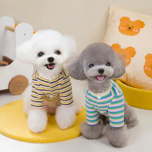 人気犬の服ペット服小型犬や猫が秋と冬に着ることができる暖かく快適なハローボーダーTシャツ