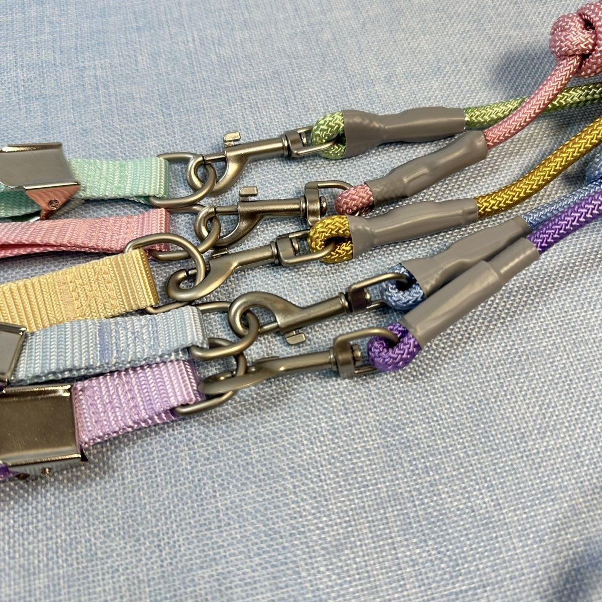 メガ割犬牽引ロープ胸ストラップの中で小型犬共通のペット牽引ロープ犬チェーン