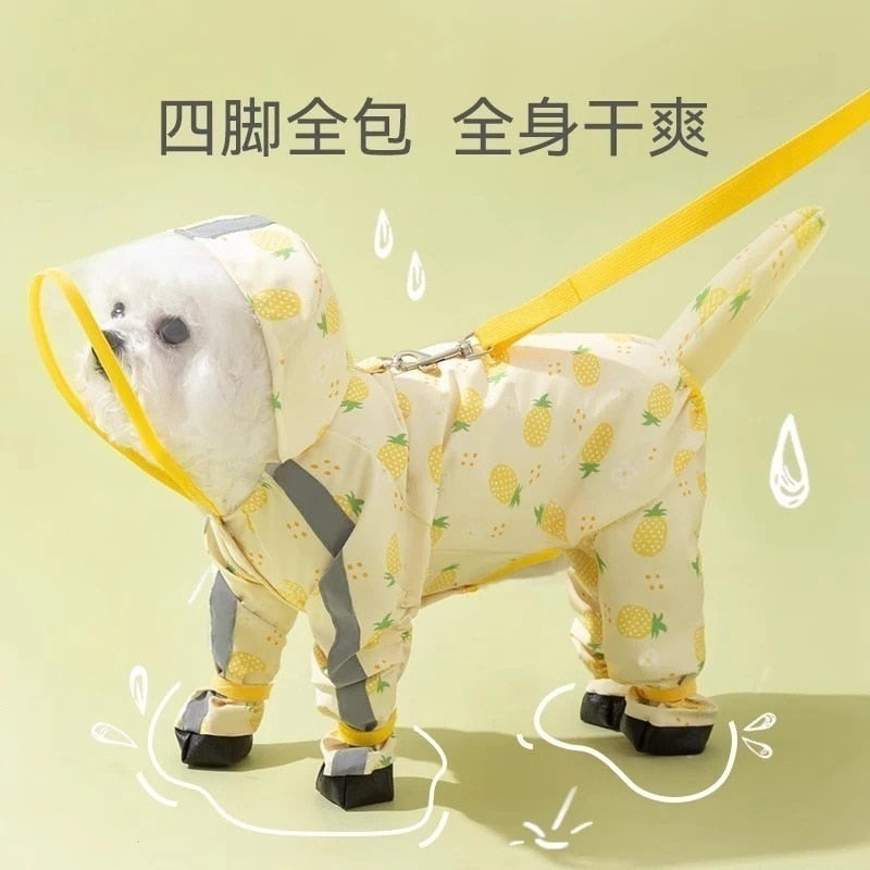 ペット服 牽引可能な子犬のレインコート防水ペット雨の日の服