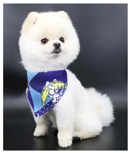 新作セール猫用 三角形 首輪 ペット用 犬用 よだれかけ スカーフ ドッグウェア ペット用品 エプロン かわいい おしゃれ 犬服 犬の服 調整可能 アクセサリー スタイ2025年
