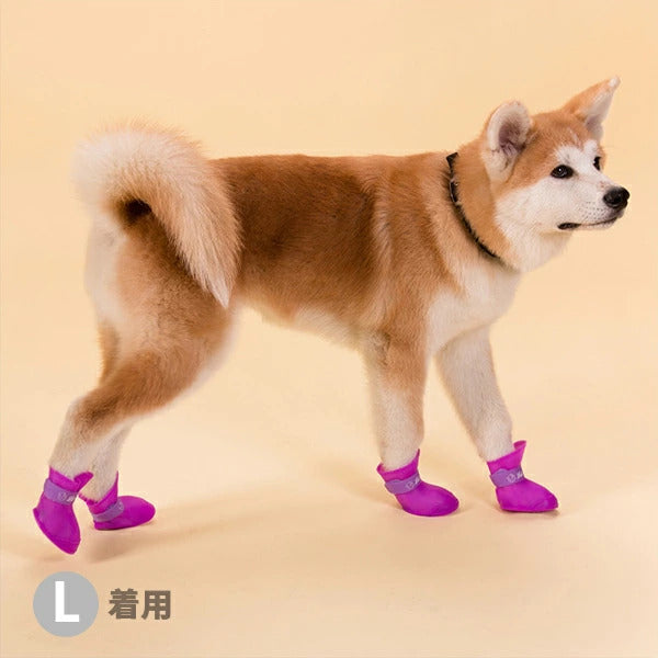 沸騰新柄追加 犬用 レインブーツ 4足set 愛犬 ペット用 犬 長靴 散歩 かわいい おしゃれ 雨 雪 履かせやすい 歩きやすい ドッグシューズ 犬用シューズ 保護 シリコン 安全 防水 肉球qum
