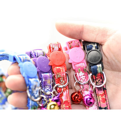 お散歩 動物首輪用品 犬用 ペットアクセサリー 猫用 お出かけ 首輪 ペット用品 ペットの首輪 猫犬の首輪 犬 ペット用首輪 猫 ドッググッズ 小型犬 ペットグッズ の首カバー 調節可能なビブカラー