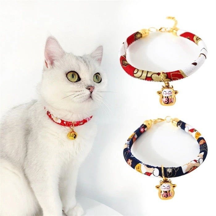 大人気！ 首輪 セーフティバックル ペット ペット用品 猫 猫用 猫の首輪 和柄 和風 鈴 鈴付き チャーム付き ちりんちりん かわいい オシャレ 招き猫 サイズ調節可能 クッション入り 痛くない