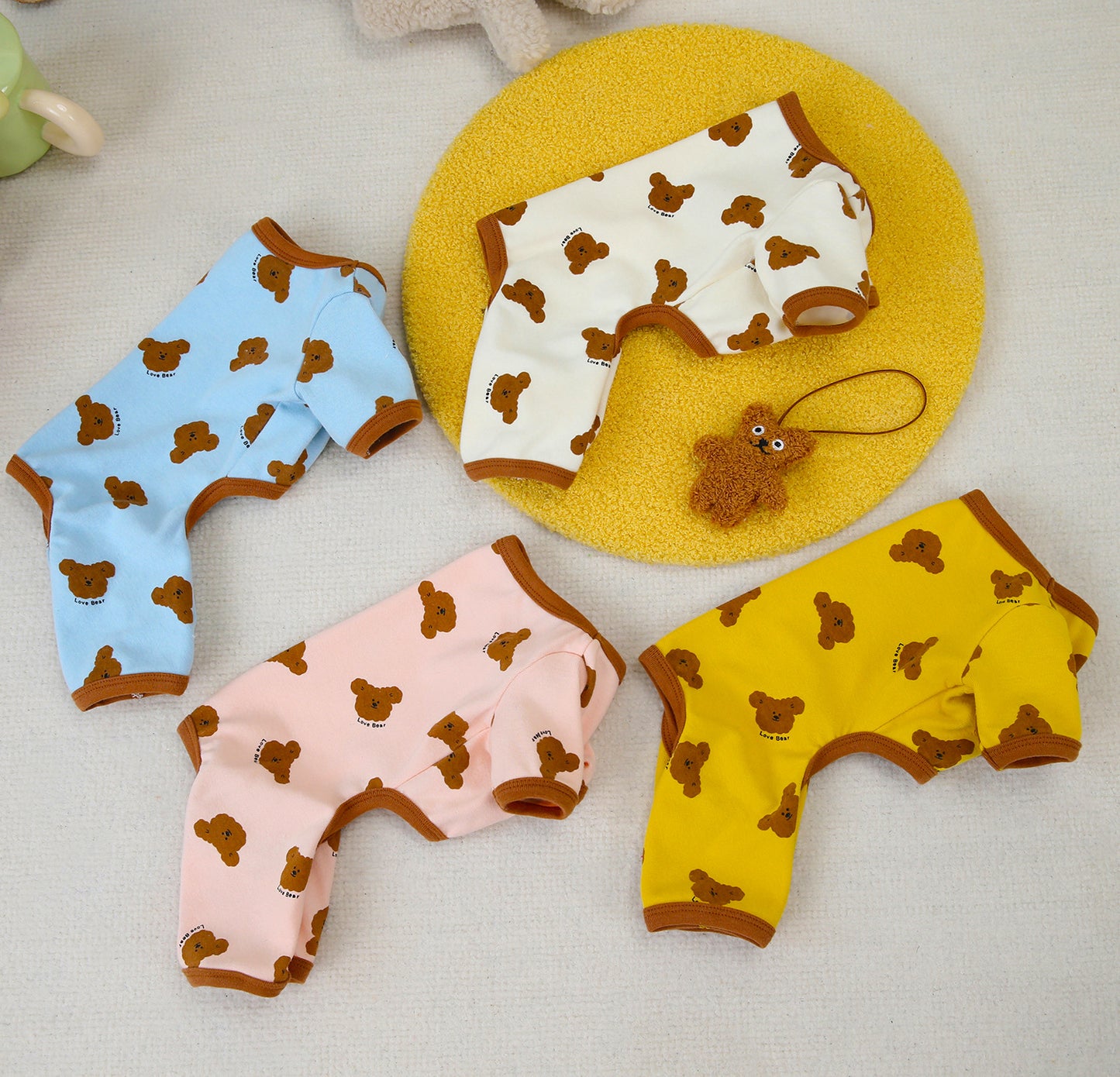 ペット用品 犬の服 猫 小型犬 服 快適 ストレッチ 4色 プリント クマ 四足 部屋着