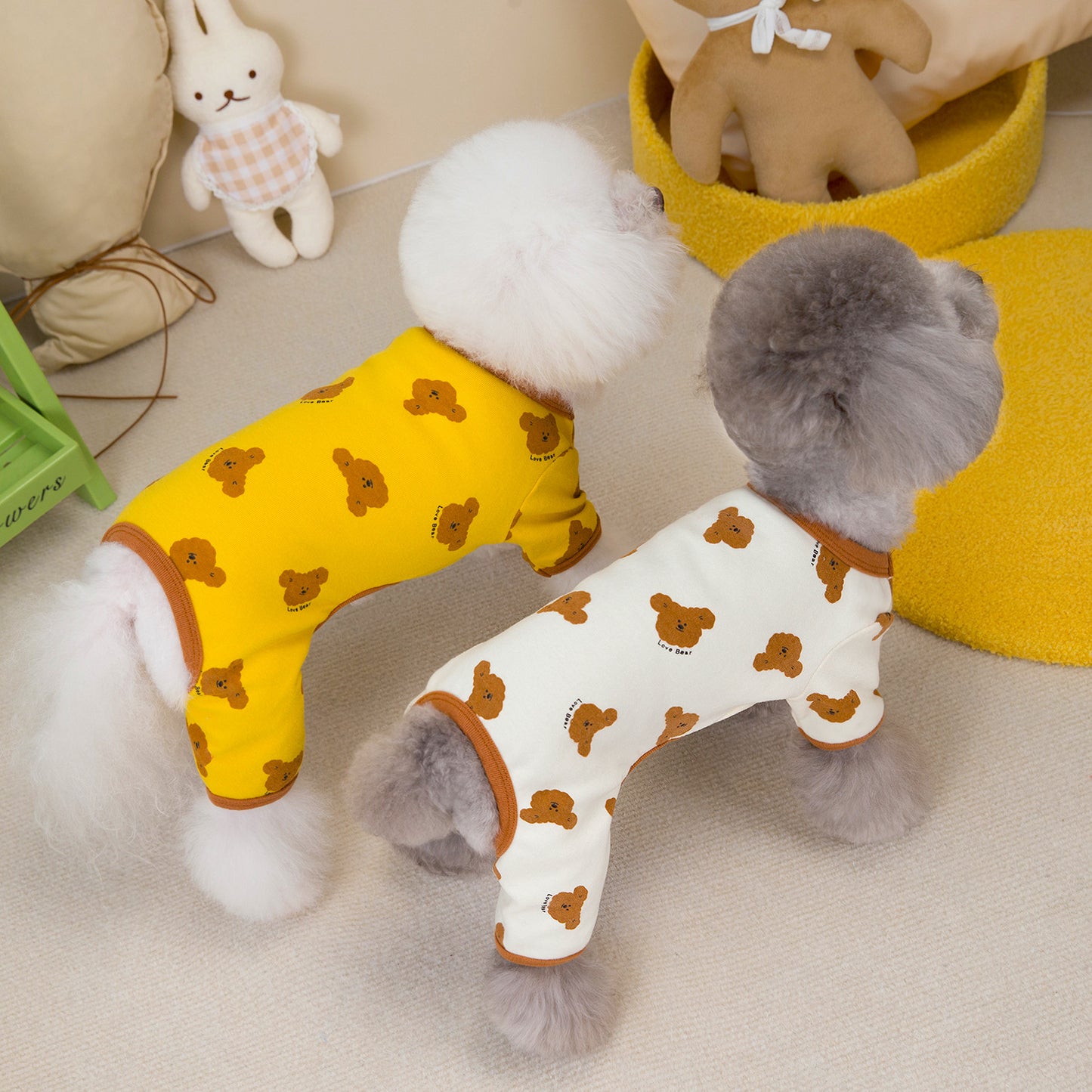 ペット用品 犬の服 猫 小型犬 服 快適 ストレッチ 4色 プリント クマ 四足 部屋着